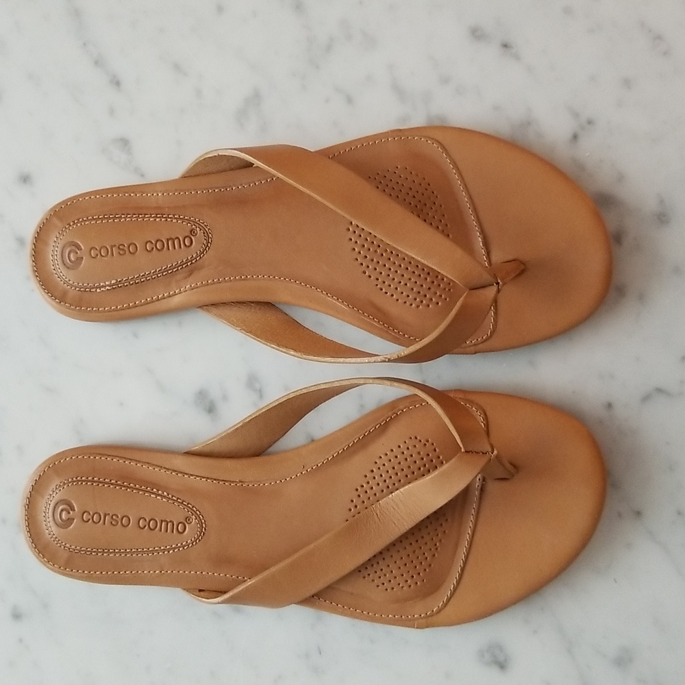 Corso Como Women's Flip Flop Sandals.